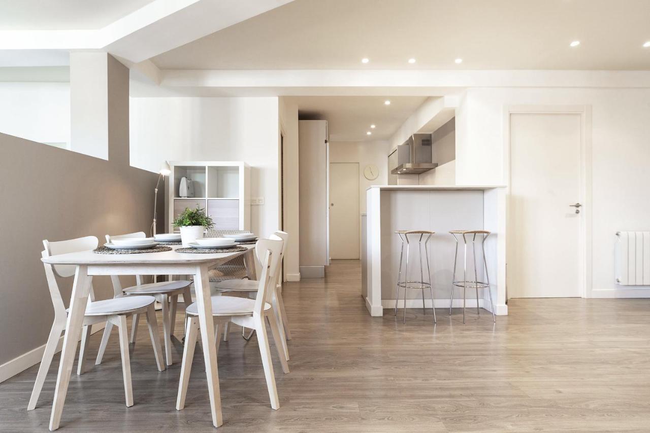 Always Easy - Luna Apartment Сан Себастиан Екстериор снимка