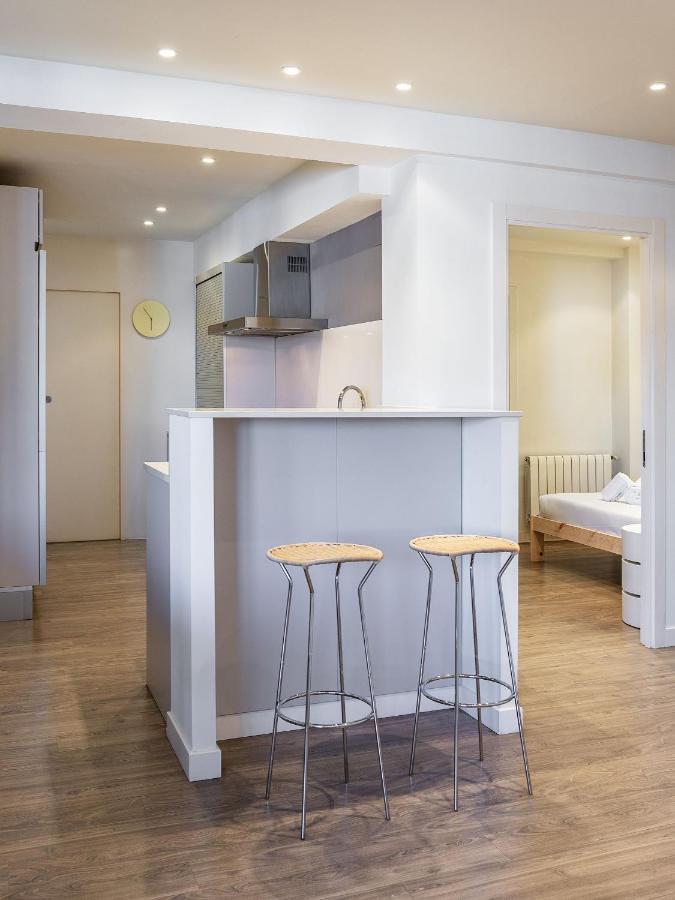 Always Easy - Luna Apartment Сан Себастиан Екстериор снимка