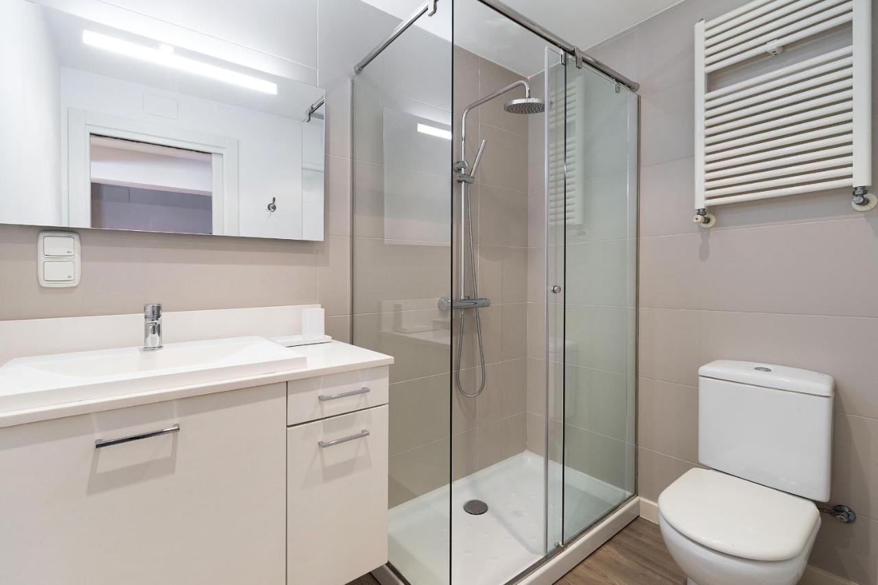 Always Easy - Luna Apartment Сан Себастиан Екстериор снимка