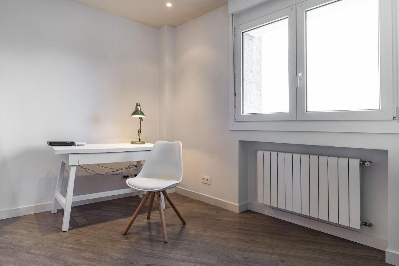 Always Easy - Luna Apartment Сан Себастиан Екстериор снимка