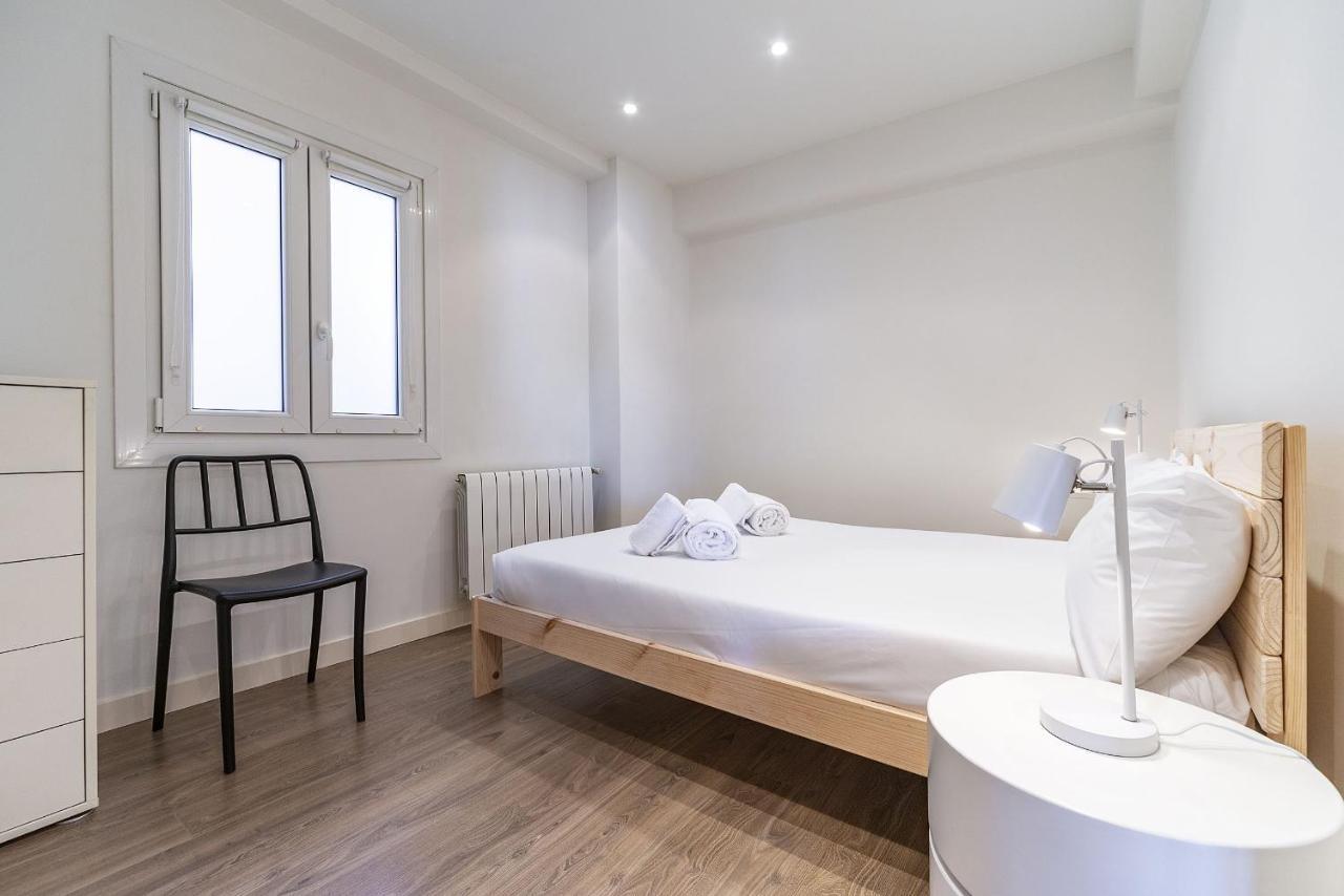 Always Easy - Luna Apartment Сан Себастиан Екстериор снимка